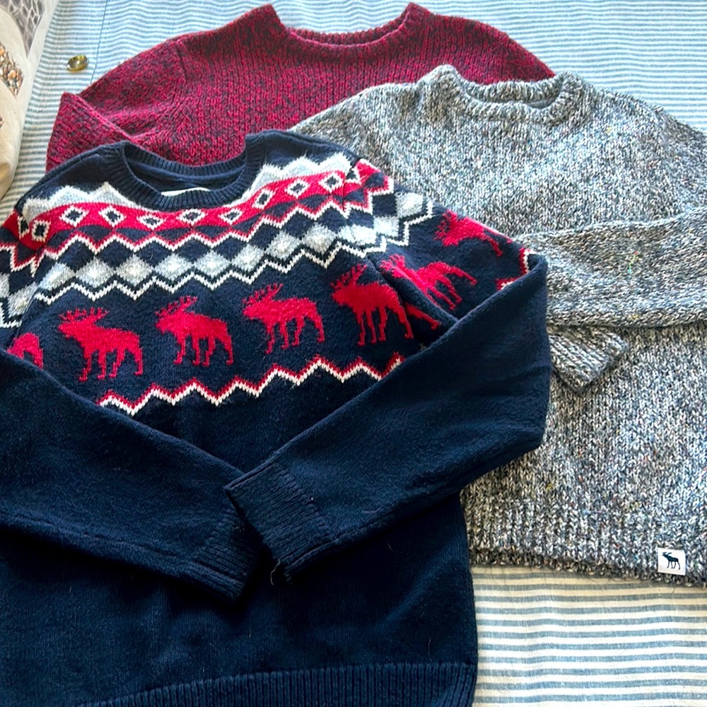 3 boys Abercrombie sweaters